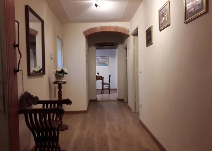 Dinas House Tuscany Holidays